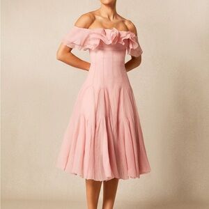 Chic Strapless Pink Dress